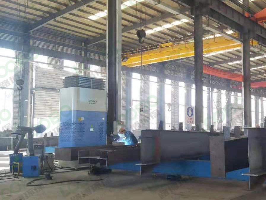 車間煙塵治理新一代解決方案，自循環(huán)焊煙凈化器，無(wú)需繁瑣管道安裝，助您簡(jiǎn)單解決煙塵問(wèn)題 (2).jpg